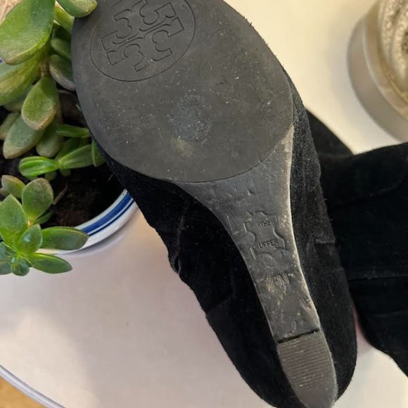 Tory Burch Milan Wedge Suede Leather Bootie in Black - Size 6 - Picture 5 of 6